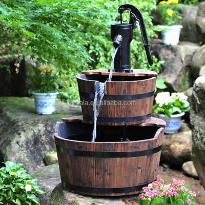 China Dia56x90cm Wooden Barrel 2-Tier Fountain With Old Fashion Hand Pump for sale