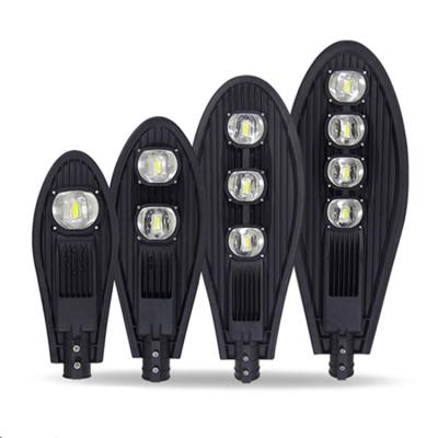 China High Efficiency Road Waterproof LED Street Lights 100W 250W Warm White for sale