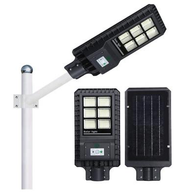 Cina Il giardino Ip65 tutto in uno ha integrato l'alluminio solare di Smd 60w 120w 180w dell'iluminazione pubblica in vendita