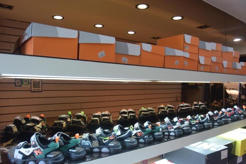 Verified China supplier - Licheng District Kaku Shoes Firm