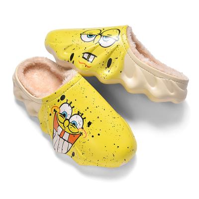 China Thermal Men Full Surrounded Cotton Flame Plush Unique Slippers Fashionable Indoor And Outdoor Slippers for sale