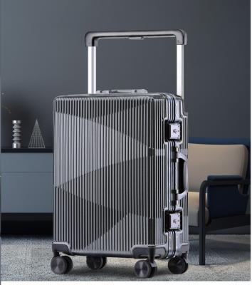 China PC Luggage Suit Case Trolley Bag for sale