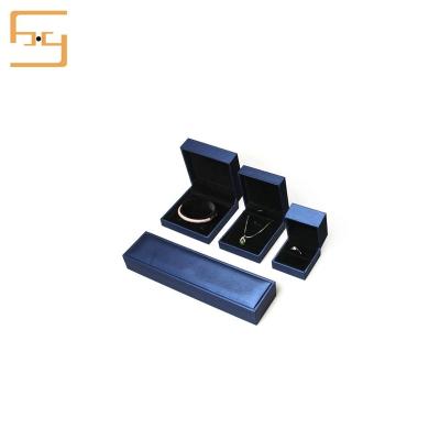 China 2019 Customs Disposable Luxury Jewelry Packaging Box, Wholesale Cheap Jewelry Gift Box Packaging Factory From China for sale