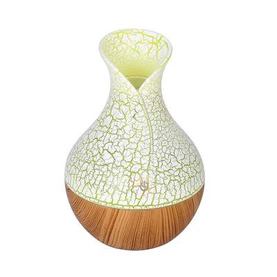 China Eco-friendly Slotted Vase Car Aroma Diffuser Car Aroma Essential Oil Diffuser Car Humidifier Mist Maker Machine for sale