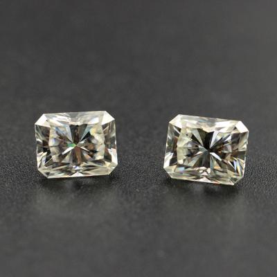 China Set Or Fire 3.0 Carat Cut VVS1 Radiant Clarity Moissanite Synthetic Stone DEF Color Loose Diamond Wholesale for sale