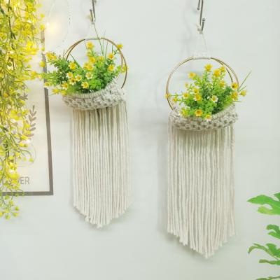 China Traditional Tillandsia Air Plant Display Macrame Hanging Racks For Home Decor for sale