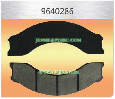 China Semi-Metallic Non-Asbestos VOLVO BRAKE PADS 11709020 for sale