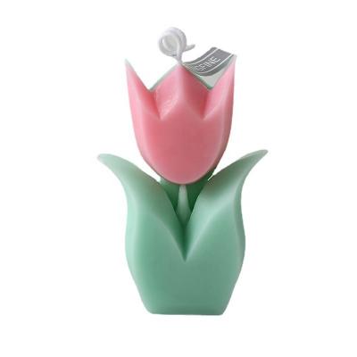 China Home Decoration Tulip Shape Smokeless Home Wedding Holiday Soy Wax Fragrance Candles for sale