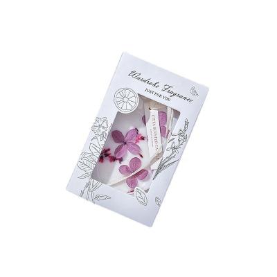 China Hot Selling Soy Wax Scented Candle Slices With Dried Flowers for sale