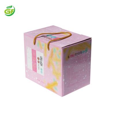 China Recycled Materials 2021 New Design Colorful Printed Brown Export Logo Custom Corrugated Cardboard Shipping Boxes With Twist Rope Handle for sale