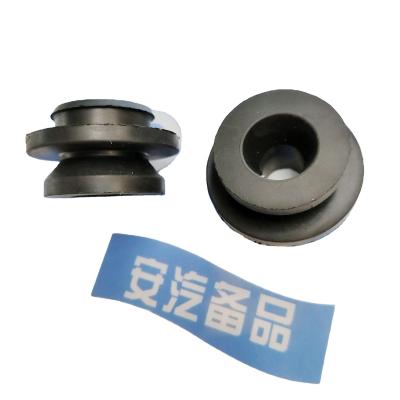 China J3 Auto Parts Rubber Cooling System Radiator Bracket Bushing with Easy Installation for sale