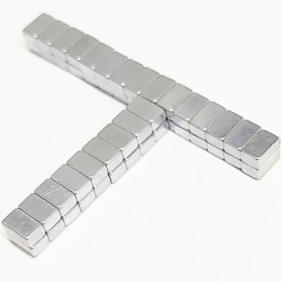 China Industrial grade ndfeb magnet sintered neodymium magnet high power constant and square disc price for sale