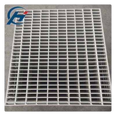 China Industrial Stainless Steel Grid Mesh To Construction Garden Building Material for sale