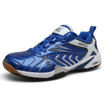 China Custom Logo Men Lightweight Badminton Shoes Professional Sports Lightweight Breathable Shoes for sale