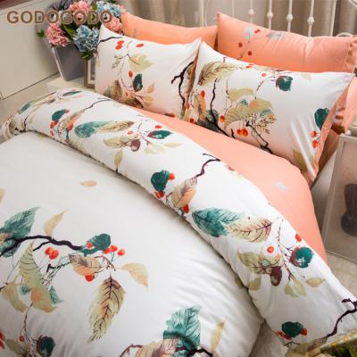 China Flower Design 8Pcs Queen Size King Size Bedding Sets Disposable 100% Cotton Comforter Sets Home Textile for sale