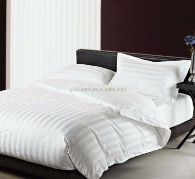 China Super King Size 60% Cotton /40% Polyester Disposable Bed Sheet Set For Hotel Plain White for sale