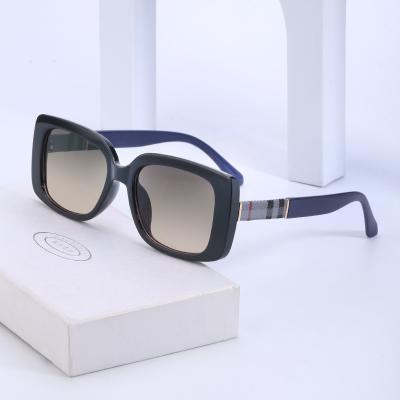 China Fashion sunglasses 2021 new style sunglasses women shape to box sunglasses women Korean women glass for sale