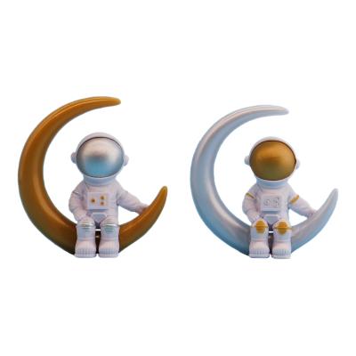 China Car Decoration 2 Styles Astronaut Figurine Home Decor 8.6cm Desk Ornaments PVC Resin Model Toy Action Figures for sale