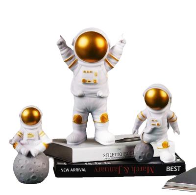 China MODEL TOY 2 Styles Astronaut Figurine Home Decor 13cm Desk Ornaments PVC Resin Model Toy Action Figures for sale