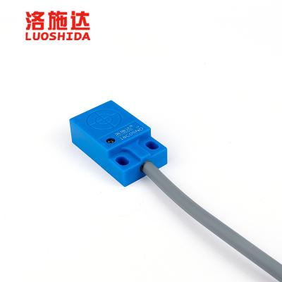 China Square Or Flat Inductive Proximity Position Sensor Luoshida 12V DC Sensor for sale