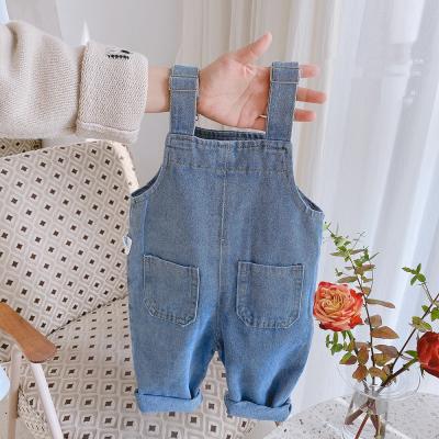 China Overall Denim Fade Proof Baby Unisex Solid Color Denim Bib Pants Infant Jumpsuit Children's Clothing for sale