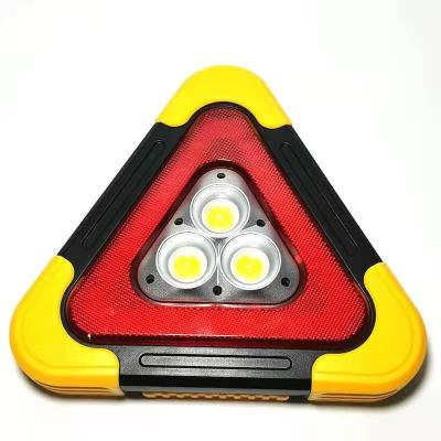 China Road Construction And Areas Dangerous Outdoor Solar Emergency Rescue Flash Lights Led Car Failure Warning Lights for sale