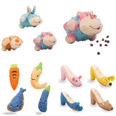 China Christmas Sniffle Puzzle Stocked Interactive Pet Chewing Squeaky Dog Plush Toy for Boredom Relief and Gum Health for sale