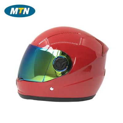 China Lady Convenient Motorcycle Helmet With Visor Full Face Helmet for sale