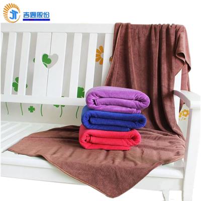 China 300gsm Water Absorbent Microfiber QUICK DRY Weft Knitting Bath Towel for sale