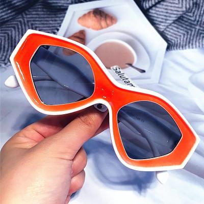 China Popular Designer Brand Design Vanguard Orange Women Square Sunglasses Cat Eye Retro Trending Irregular Sun Glass Men Fishing Eyewear Shades for sale