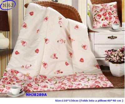 China 110*150CM Quilt in 40*40CM Decorative Pillow Back Cushion for sale