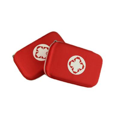 China Red Color Outdoor Car Trip Kit Emergency Kit Daily Life Portable First Aid Supplies Bag First Aid Pack for sale