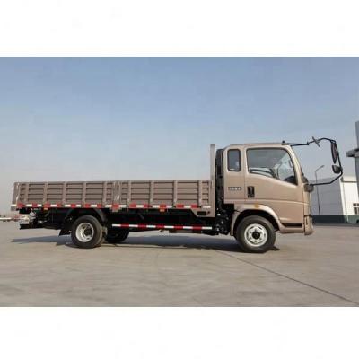 China Left hand driving howo light cargo truck 5 tons small cargo truck mini cargo truck 6 wheel for sale