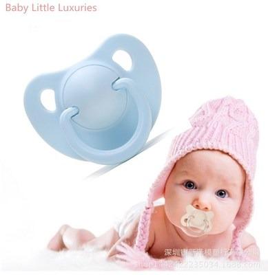 China Customized Bulk Product Dummy Silicone Baby Pacifier Supplies BPA Free Silicone Bulk Product For Newborn Baby for sale