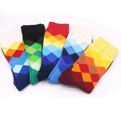 China Rainbow Diamond Oil Painting Fashionable Cotton Knitted Socks QUICK DRY Medium Tube Socks Mens Socks for sale