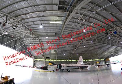 China Imprägniern Sie vorfabrizierten Stahlkonstruktions-Flugzeug-Isolierhangar für private Verwendung zu verkaufen