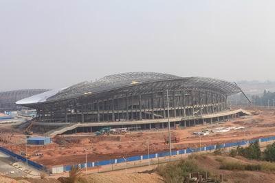 China OEM Staalstructuur, Geprefabriceerde de Bundelgebouwen van het Pijpmetaal en Sportenstadions Te koop