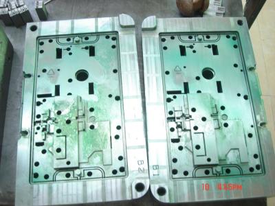 China 2316 SKD61 Cold Runner Injection Molding , 1*1 Cavity Large Injection Molding for sale