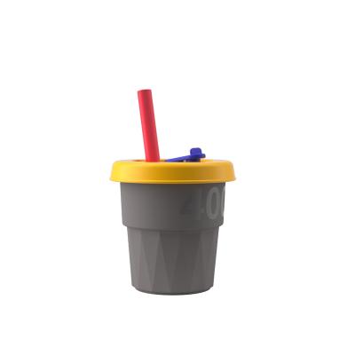 China Sustainable Children's Silicone Drinking Eco-friendly Straw Cup Baby Silicone Drinking Cup for sale