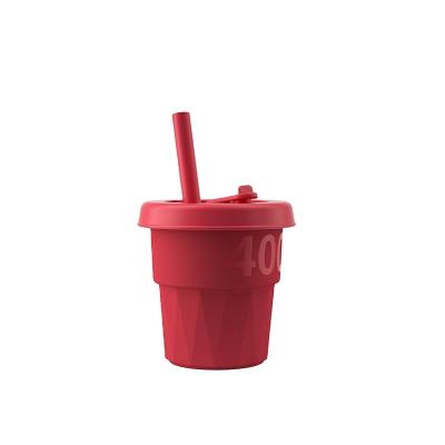 China Baby Silicone Drinking Straw Cups Durable Kids Drop-proof Cups And Anti-Drop-Resistant Straw Cups With Handles for sale