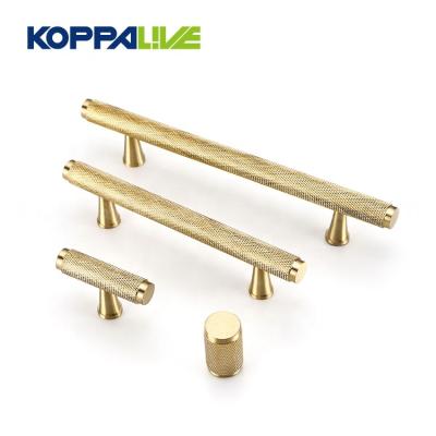 China Solid Brass Knurled Knurled Modern Cupboard Satin Wardrobe Knobs Kitchen Bedroom Copper Cabinet Door Pull Handles for sale