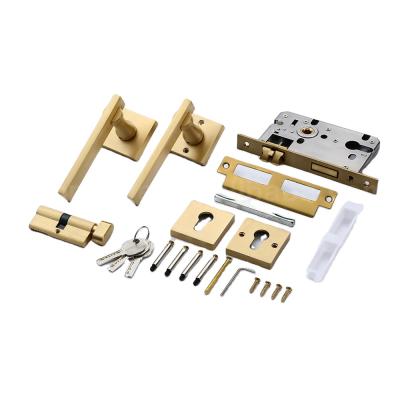 China Luxury High Security Brass Design Furniture Bedroom Master Door Handles Locks Set Mortise Lever Brass Door Lock for sale