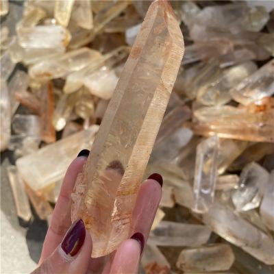 China China Natural Raw Clear Quartz Crystal Point Rough Crystal For Decoration for sale