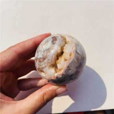 China Wholesale Natural Crystal Sphere Crystal Ball For China Agate Crystal Sphere Healing Druzy Lace Decoration for sale