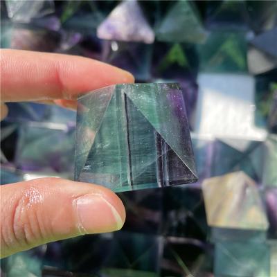 China China 30mm Rainbow Fluorite Stone Pyramids Healing Crystal Pyramid For Meditation for sale