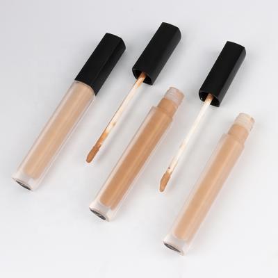 China Long-lasting Concealer OEM Vegan Eyebrow Concealer Brush Private Label Pencil Makeup Hidden Reservoir Hinges à venda