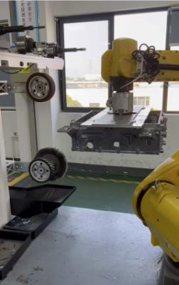 China Geautomatiseerde robot-afschermmachine met hoge precisie Robotarm Te koop