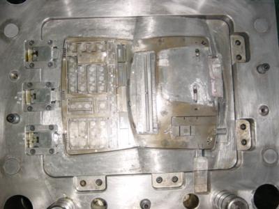 China Single Multi Cavity Auto Parts Mould Plastic Car Parts LKM C50 Standard for sale