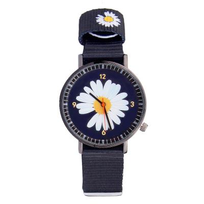 China High Quality Women's Fashion 2020 Waterproof Women's Watch Little Daisy Quartz Wrist Watch Ladies Wristwatch Relogio feminino relogio gift for sale