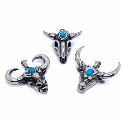 China Wholesale Bull Cattle Horn Long Bull Horn Vintage Stainless Steel Pendant Accessories Cattle Head Pendant Necklace for sale